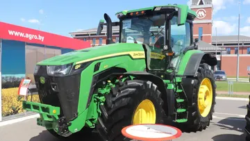 Новинка «Белагро-2021» — трактор 8R410 John Deere